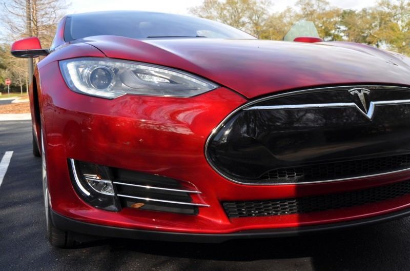 2014 TESLA Model S 85 -- Road Test Video Review -- 1500-words -- 250 Images -- Smooth Power, Great Dynamics, Unequivocal EV Brilliance 21