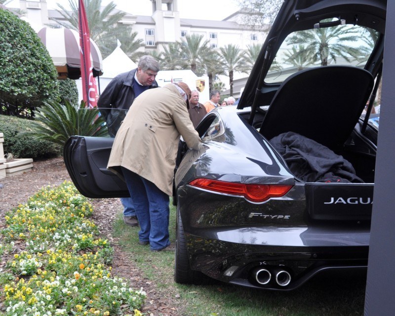 2015 JAGUAR F-TYPE R Coupe -- Lifts Its Bonnet to Show 550HP 5.0-liter V8 4