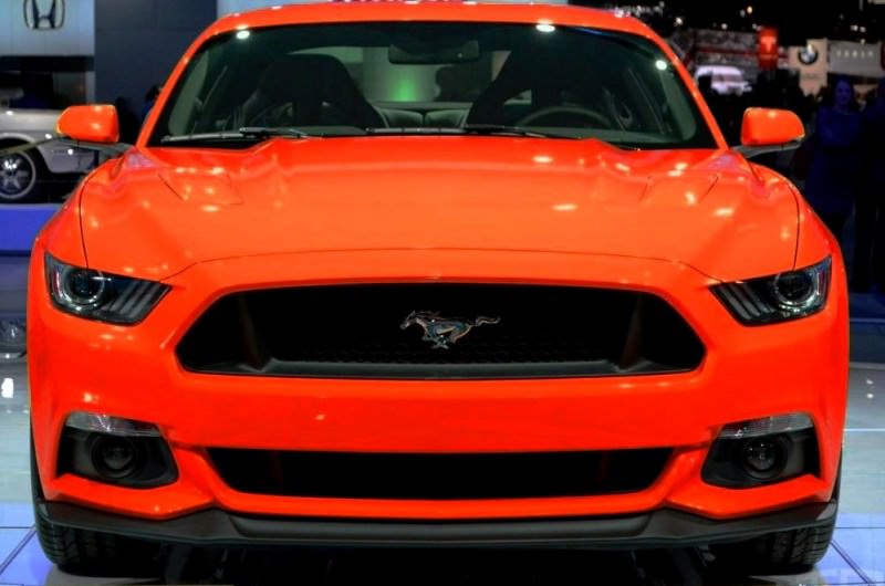 CAR-REVS-DAILY.COM -- FANTASY COLORIZER 2015 FORD MUSTANG 63