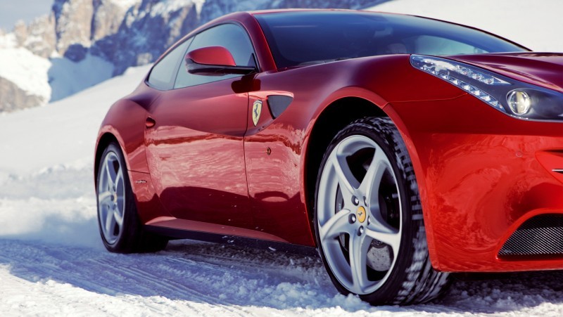 Car-Revs-Daily.com -- Ferrari FF is Monday-Sunday V12 Supercar 219