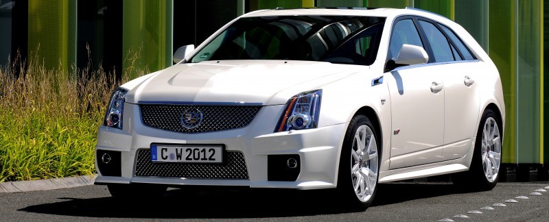 002_Cadillac_CTS-V_Sport_Wagon