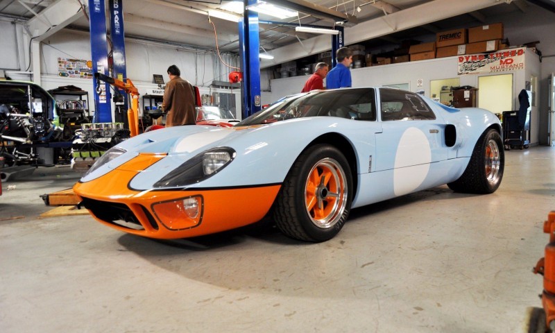 2014 Superformance GT40 Mark I - MEGA Photo Shoot and Ride-Along Videos 8