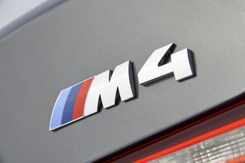 Car-Revs-Daily.com -- 2015 BMW M4 Convertible in 39 High-Res Official Photos 8