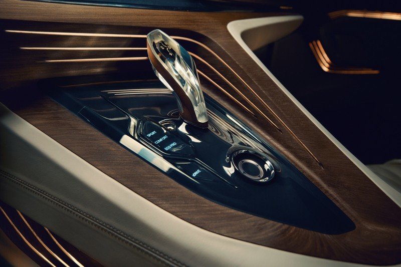 Car-Revs-Daily.com BMW Vision Future Luxury COncept - Beijing 2014 INTERIOR3