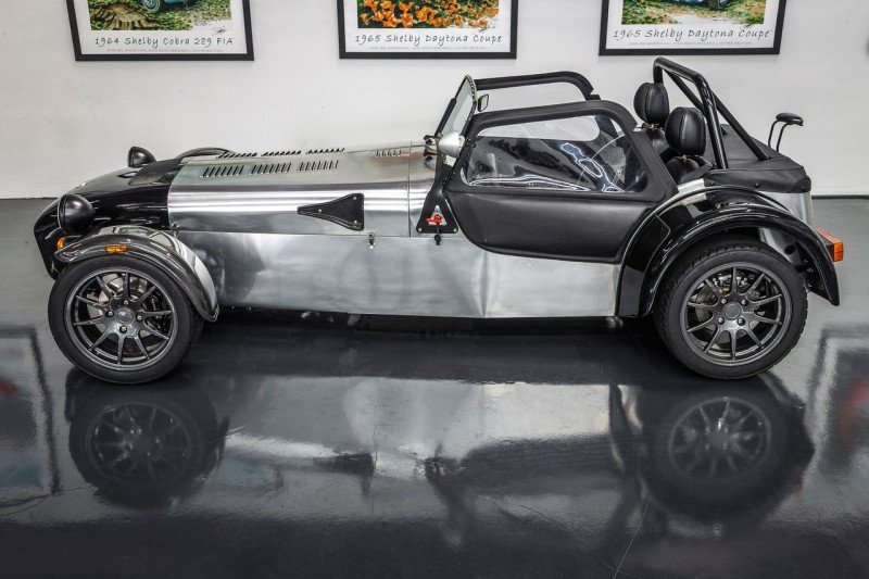 Car-Revs-Daily.com -- Caterham Seven -- USA Buyers Guide  -- LHD, Street-Legal Superformance  106