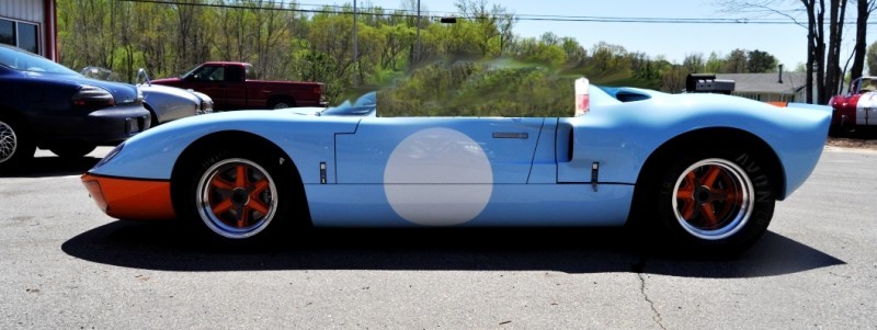 Car-Revs-Daily.com Imagines a Superformance GT40 Spyder 12