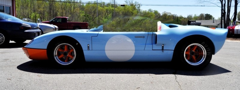 Car-Revs-Daily.com Imagines a Superformance GT40 Spyder 14