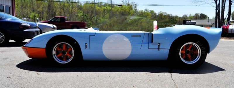 Car-Revs-Daily.com Imagines a Superformance GT40 Spyder 21