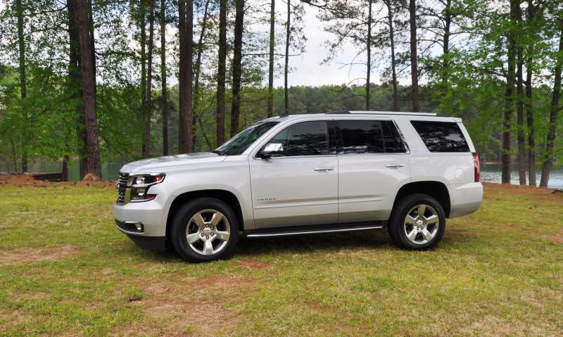 Car-Revs-Daily.com Road Test Review Videos - 2015 Chevrolet Tahoe LTZ 4WD128