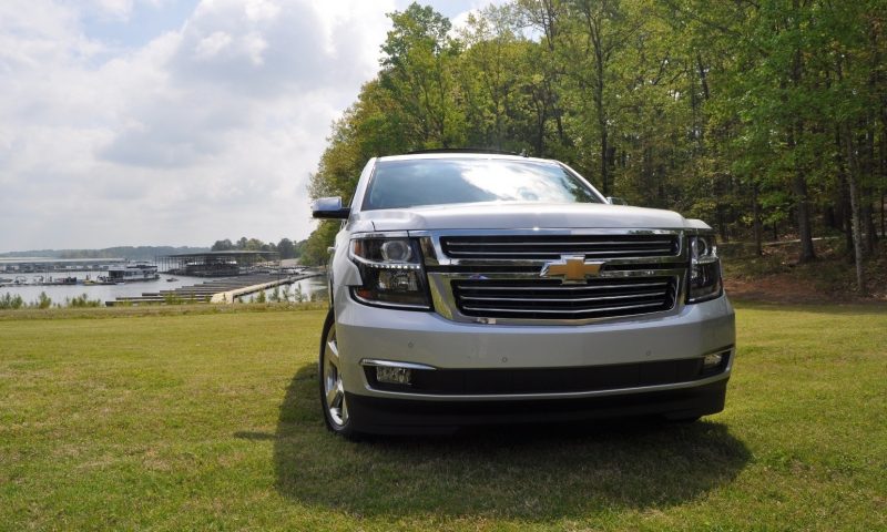 Car-Revs-Daily.com Road Test Review Videos - 2015 Chevrolet Tahoe LTZ 4WD44