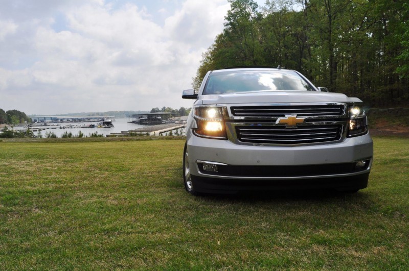 Car-Revs-Daily.com Road Test Review Videos - 2015 Chevrolet Tahoe LTZ 4WD51