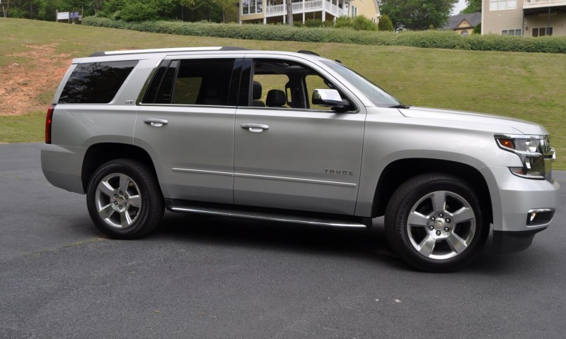 Car-Revs-Daily.com Road Test Review Videos - 2015 Chevrolet Tahoe LTZ 4WD59