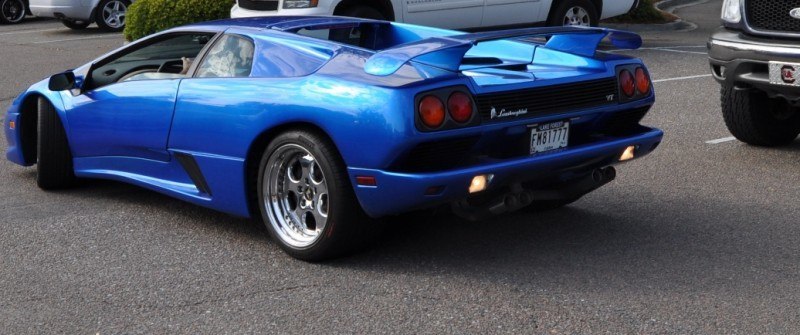 Car-Revs-Daily.com Supercars 1999 Lamborghini Diablo VT3