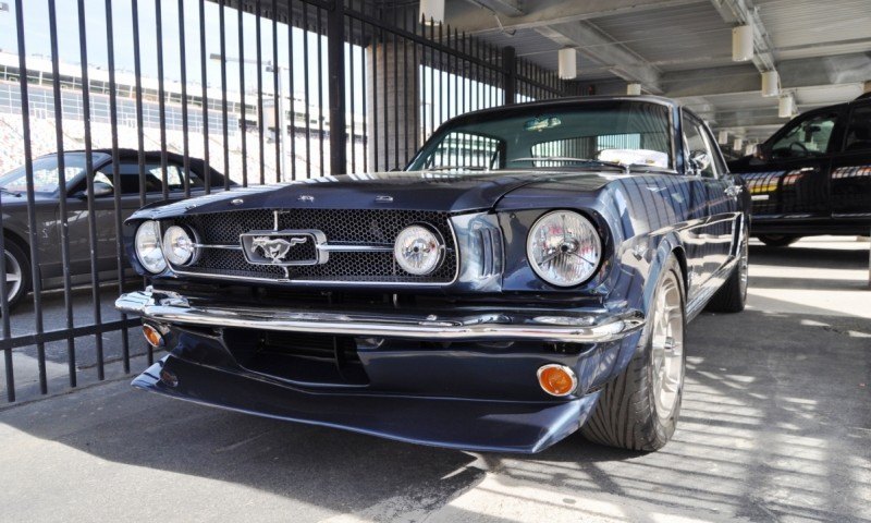 Mustang 50th Anniversary - Stragglers Gallery Shows 150 Great Photos of Your Dream Mustangs 47