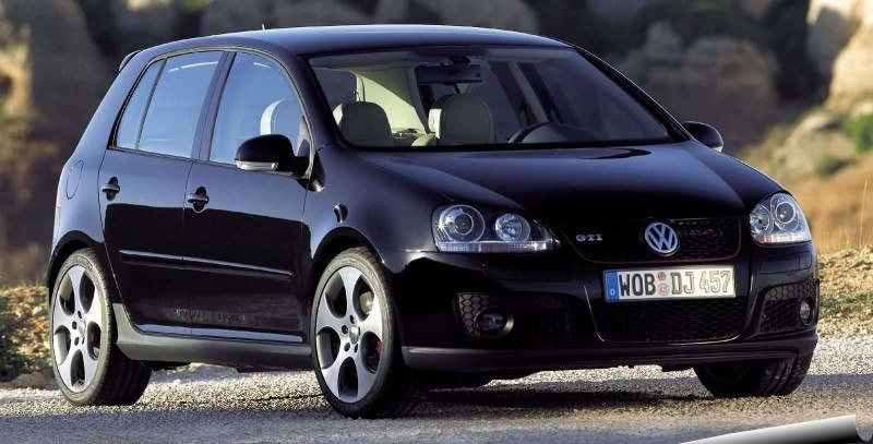 Volkswagen-Golf_GTI_5-door_2004_1600x1200_wallpaper_07