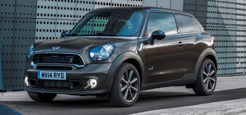 Car-Revs-Daily.com - 2015 MINI PACEMAN LED and Dark Style Updates 7