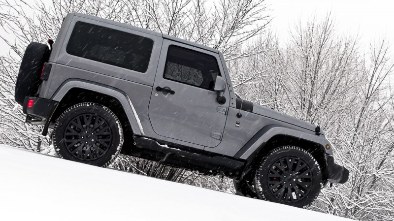 High-Fashion JEEP Upgrades - KAHN Design Shows Sexy New Wrangler Grilles, LEDs, Wheels and Leathers 19
