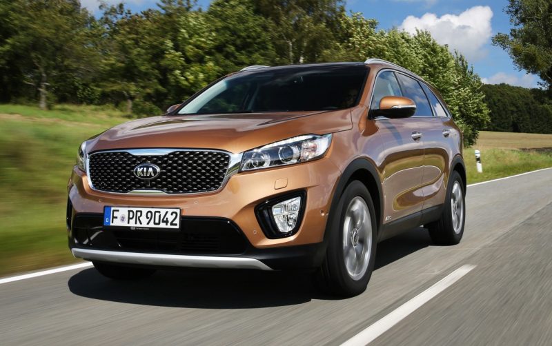 2016 Kia Sorento Debuts in Paris With Jaguar-Baiting Style at Ford Prices 61