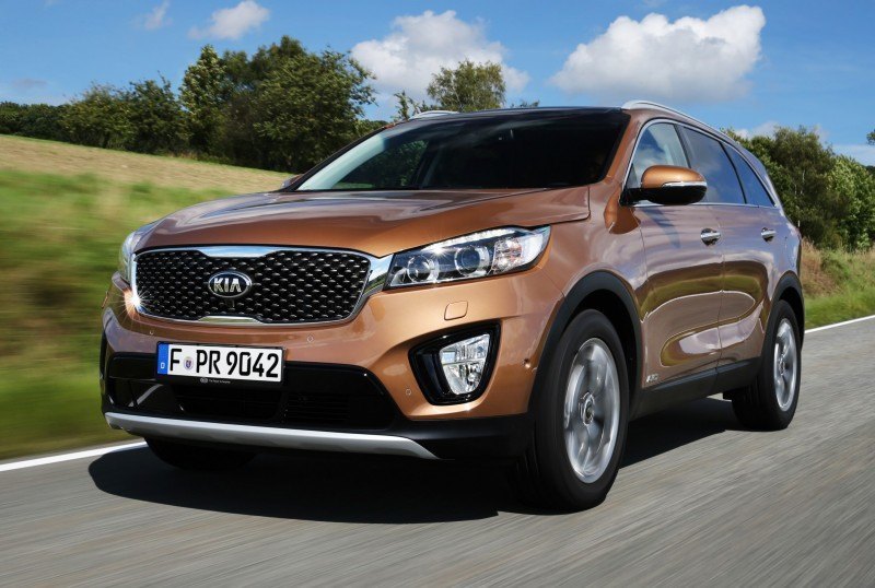 2016 Kia Sorento Debuts in Paris With Jaguar-Baiting Style at Ford Prices 62