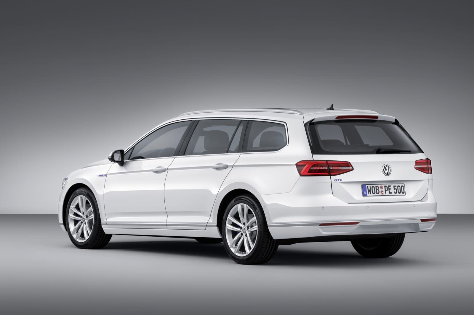 2016 Volkswagen Passat Gte Plug In Hybrid 12