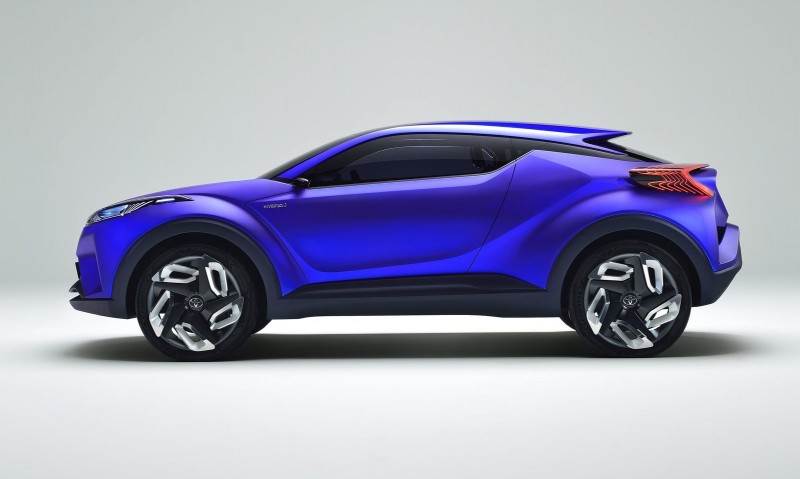 2014 Toyota C-HR Concept 19