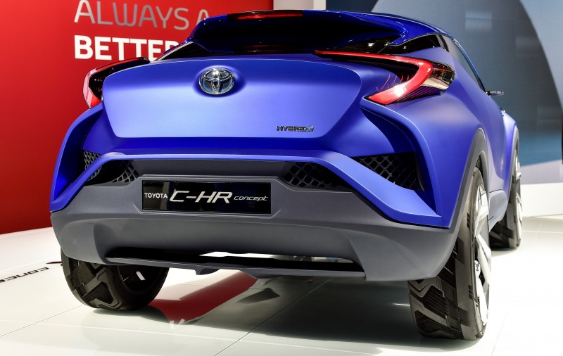 2014 Toyota C-HR Concept 2