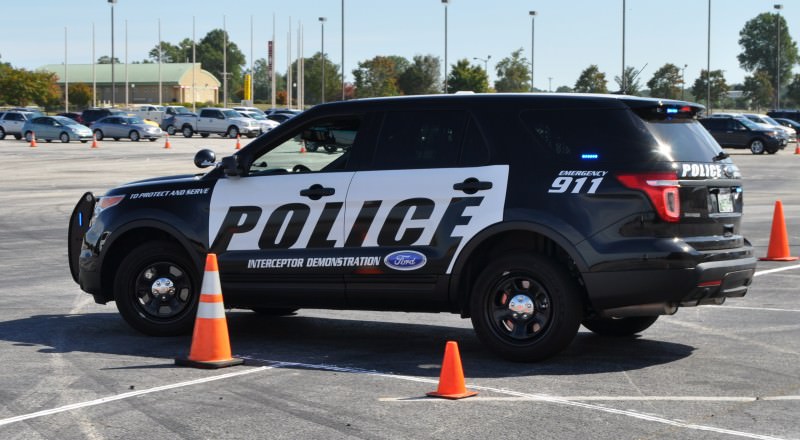 2015 Ford Interceptor Utility 75