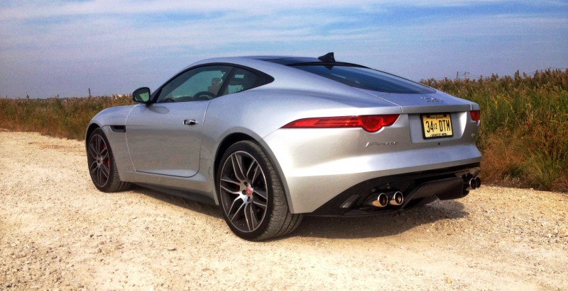 2015 JAGUAR F-Type R Coupe25