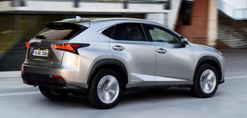 2015 Lexus NX300h 12