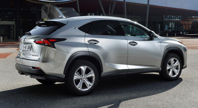 2015 Lexus NX300h 22