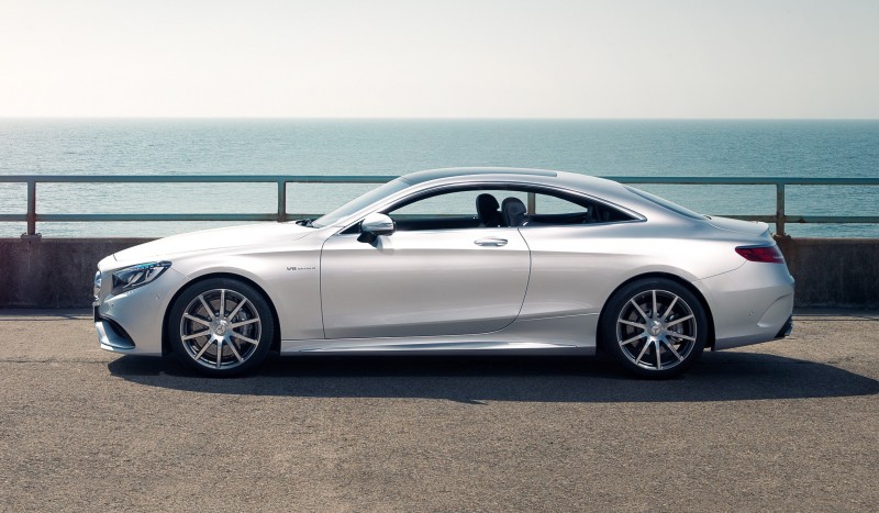 2015 Mercedes-Benz S63 AMG Coupe 23