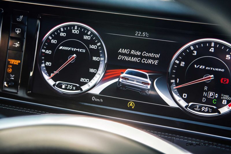 2015 Mercedes-Benz S63 AMG Coupe 35