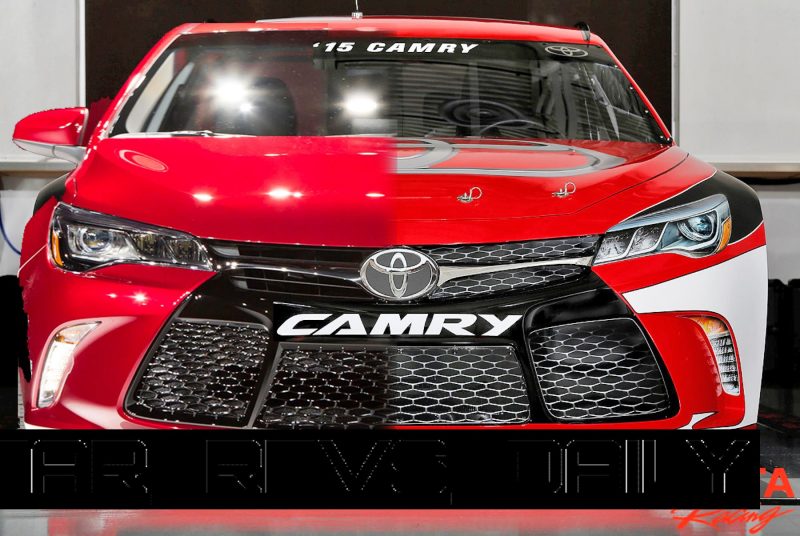 2015 Toyota Camry NASCAR 11