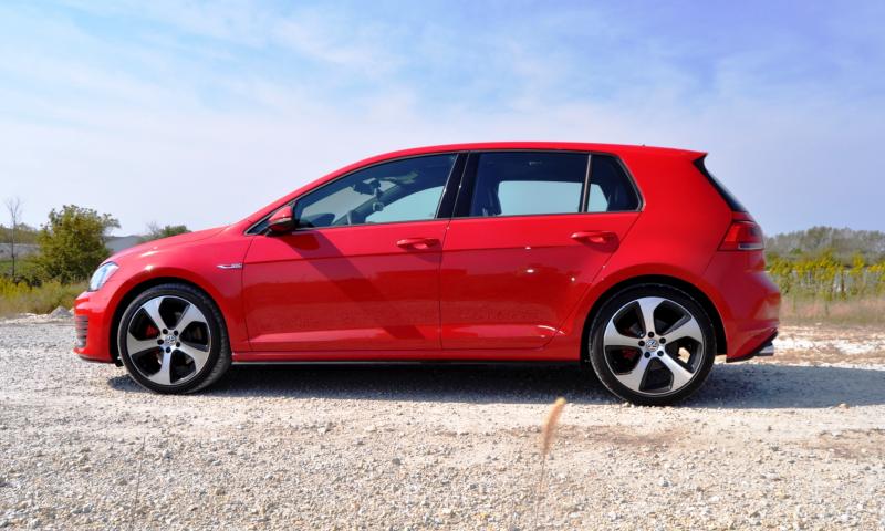 2015 Volkswagen Golf GTI 11