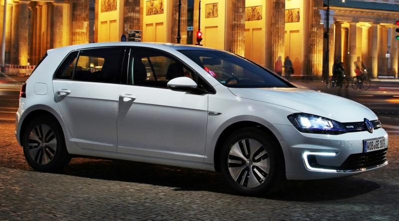 2015 Volkswagen e-Golf 2