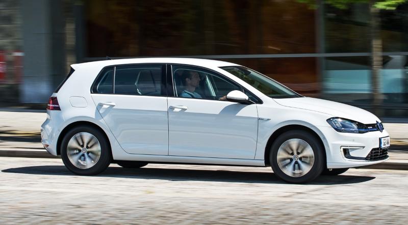 2015 Volkswagen e-Golf 9