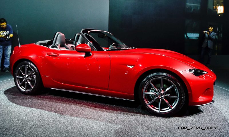 2016 Mazda MX-5 Roadster 1