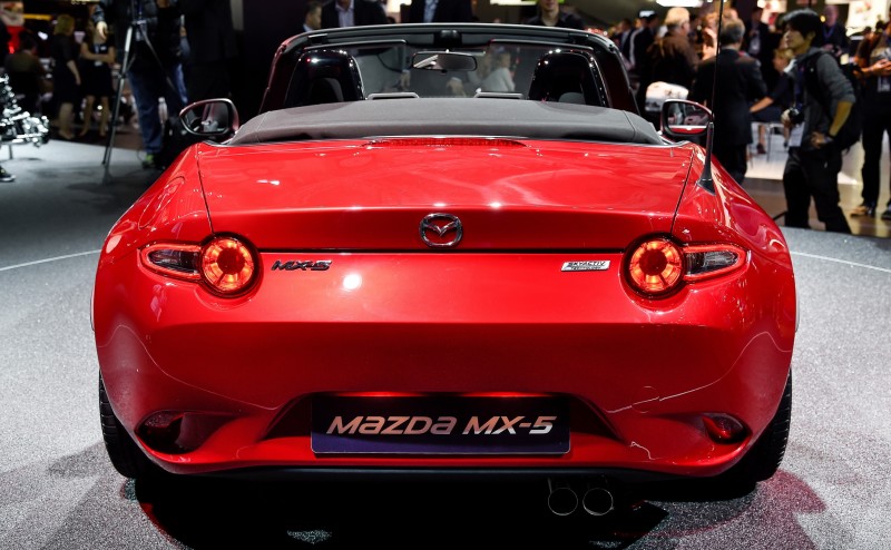 2016 Mazda MX-5 Roadster 4