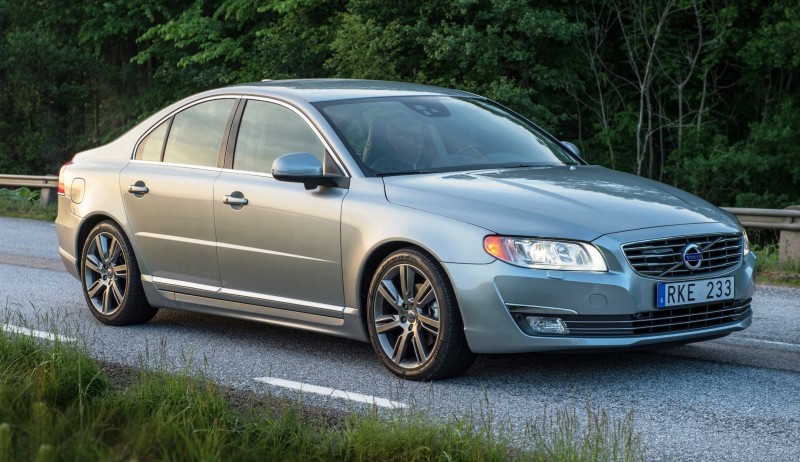 2016 Volvo S80 Rendering 2