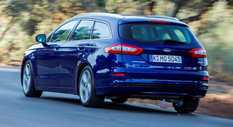 All-new Ford Mondeo debuts Pedestrian Detection; new engines and reduced weight deliver enhanced efficiency -59586