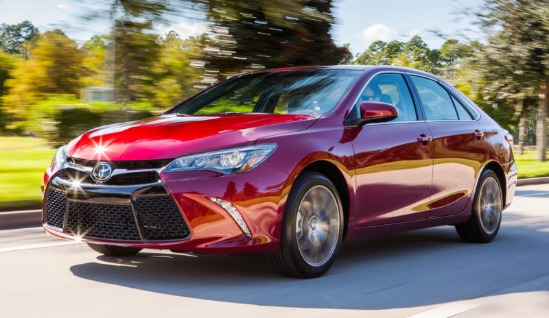 HD Road Test Review - 2015 Toyota Camry XSE 2
