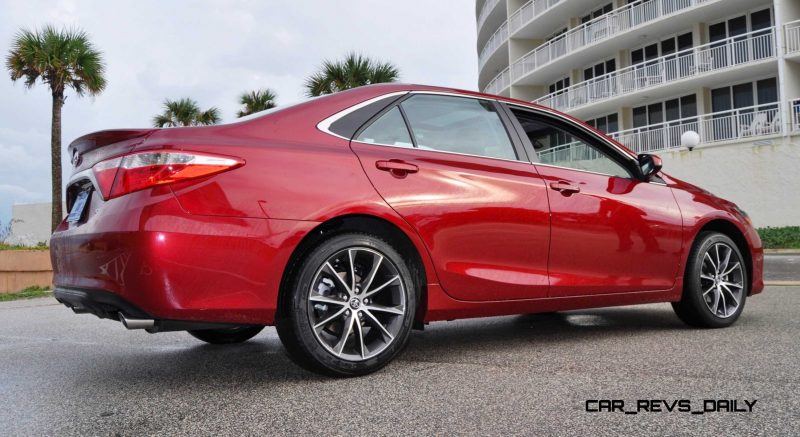 HD Road Test Review - 2015 Toyota Camry XSE 53