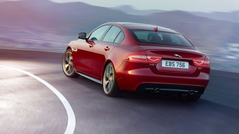 JAGUAR XE Configurator 111