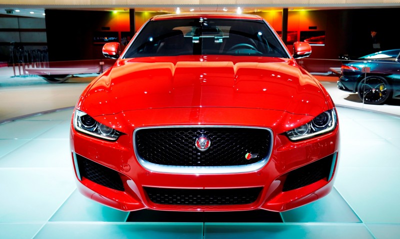 JAGUAR XE Configurator 3