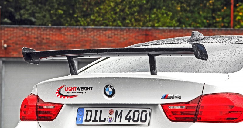 Lightweight BMW M4-5