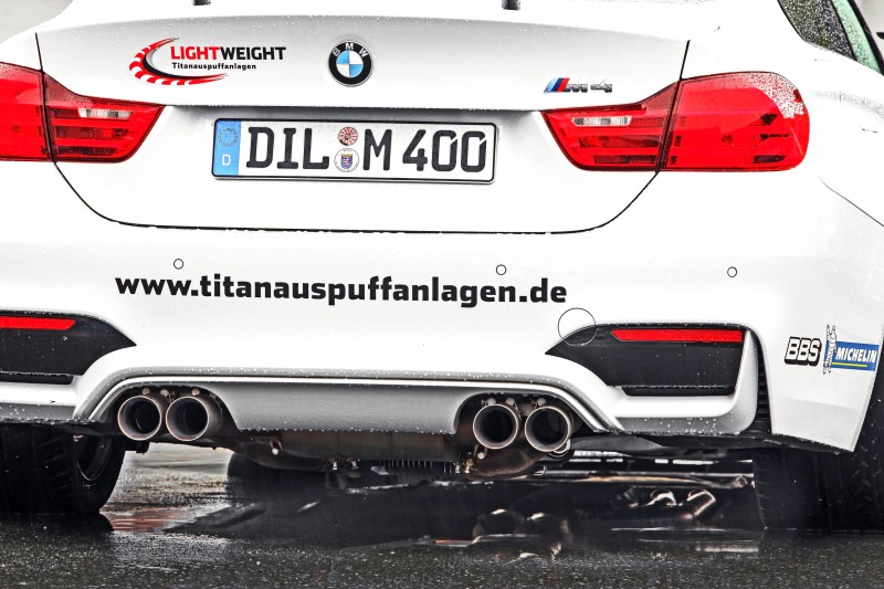 Lightweight BMW M4-6