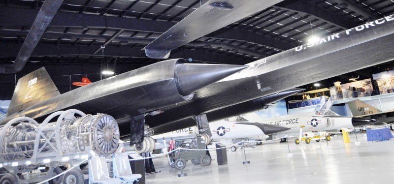 Lockheed SR-71A Blackbird 81