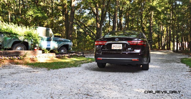 Road Test Review - 2015 Toyota Avalon Hybrid 50