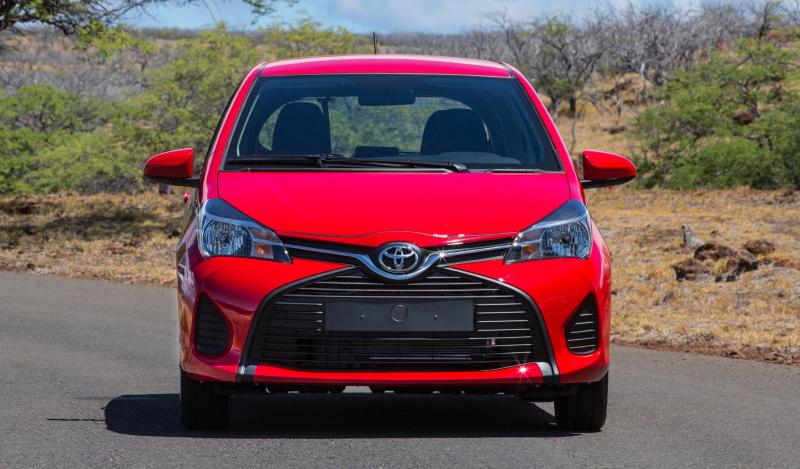 Road Test Review - 2015 Toyota Yaris SE 5-Door 14