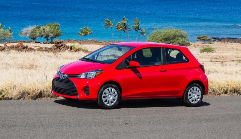 Road Test Review - 2015 Toyota Yaris SE 5-Door 6